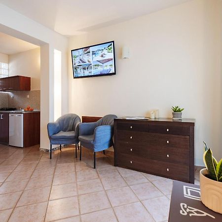 Ampelia Hotel Kassandra Hanioti Bagian luar foto