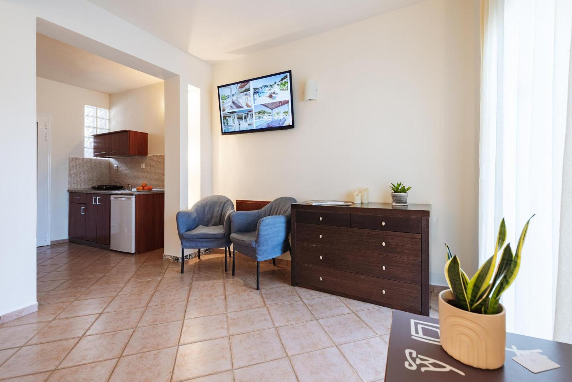 Ampelia Hotel Kassandra Hanioti Bagian luar foto