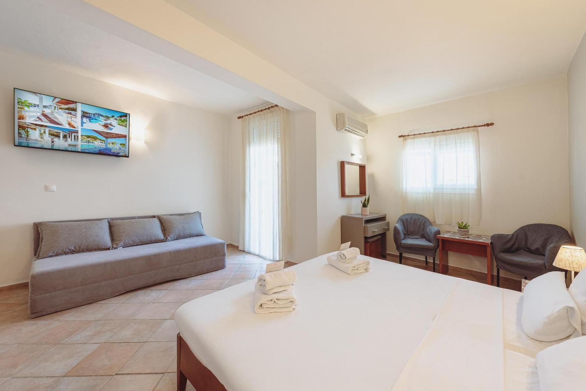 Ampelia Hotel Kassandra Hanioti Bagian luar foto